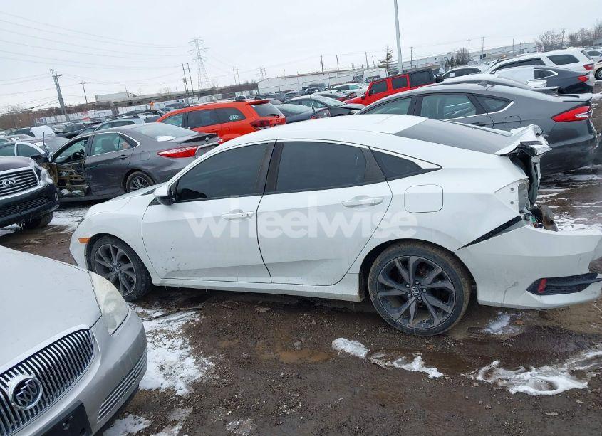 Photo 15 of 2020 Honda Civic SPORT (VIN 2HGFC2F88LH532186)