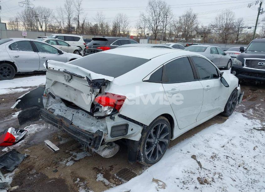 Photo 4 of 2020 Honda Civic SPORT (VIN 2HGFC2F88LH532186)