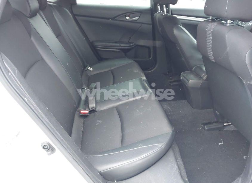 Photo 8 of 2020 Honda Civic SPORT (VIN 2HGFC2F88LH532186)