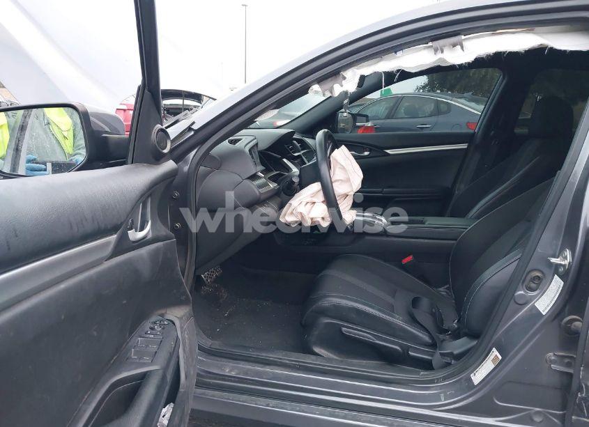 Photo 5 of 2020 Honda Civic SPORT (VIN 2HGFC2F88LH540689)