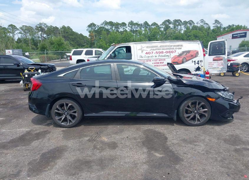 Photo 13 of 2020 Honda Civic SPORT (VIN 2HGFC2F88LH585485)