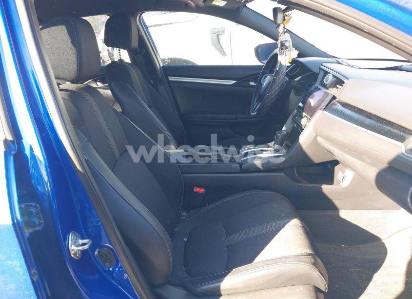 Photo 5 of 2020 Honda Civic SPORT (VIN 2HGFC2F88LH601653)