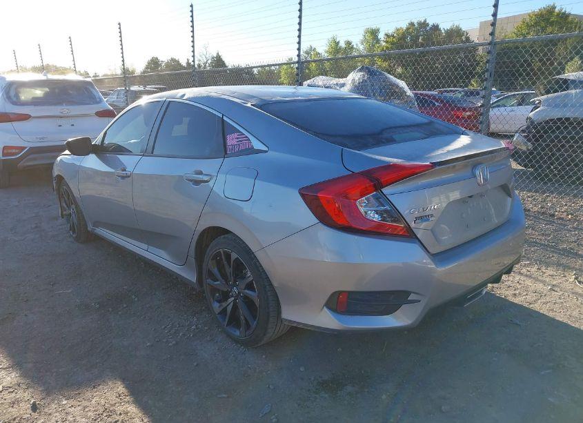 Photo 3 of 2021 Honda Civic SPORT (VIN 2HGFC2F88MH558885)