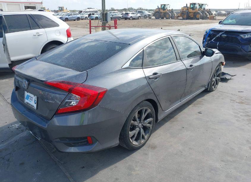 Photo 4 of 2019 Honda Civic SPORT (VIN 2HGFC2F89KH500281)