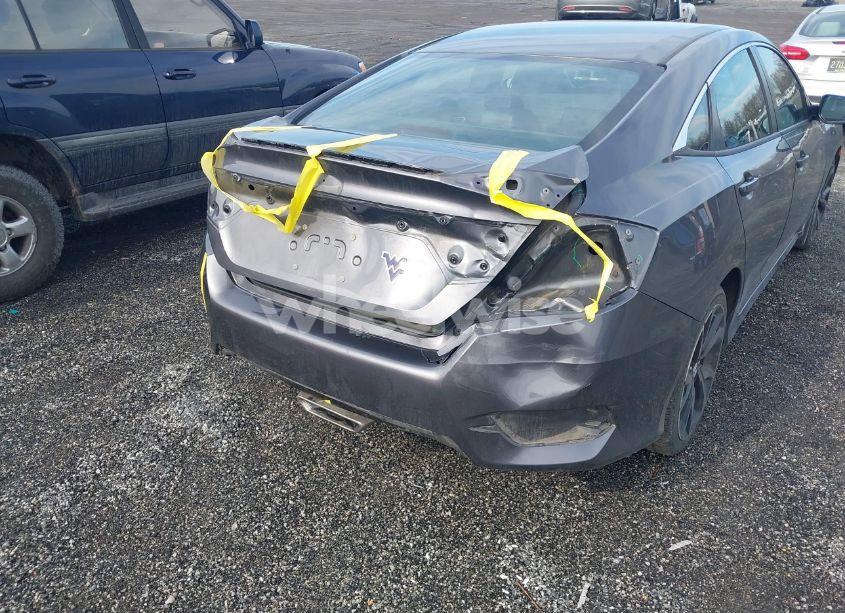 Photo 21 of 2019 Honda Civic SPORT (VIN 2HGFC2F89KH503861)