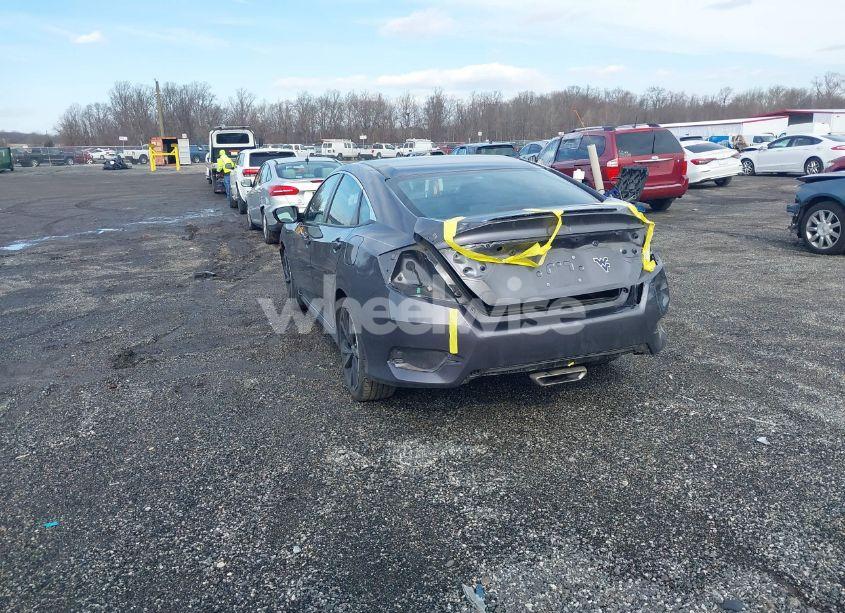 Photo 3 of 2019 Honda Civic SPORT (VIN 2HGFC2F89KH503861)