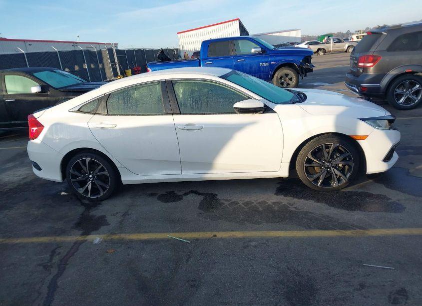 Photo 13 of 2019 Honda Civic SPORT (VIN 2HGFC2F89KH510714)