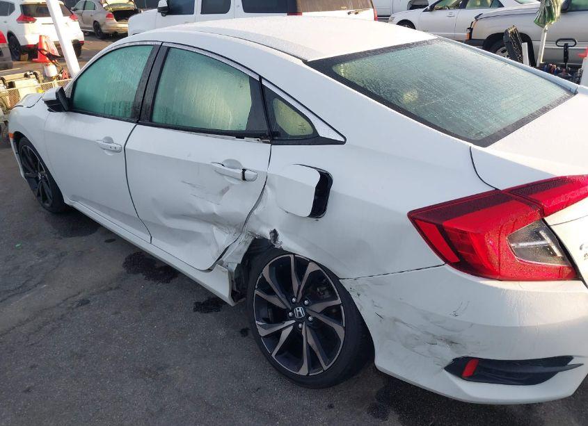 Photo 6 of 2019 Honda Civic SPORT (VIN 2HGFC2F89KH510714)