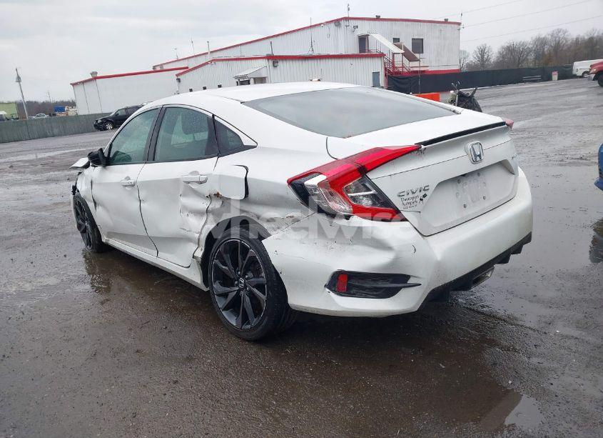 Photo 3 of 2019 Honda Civic SPORT (VIN 2HGFC2F89KH537251)