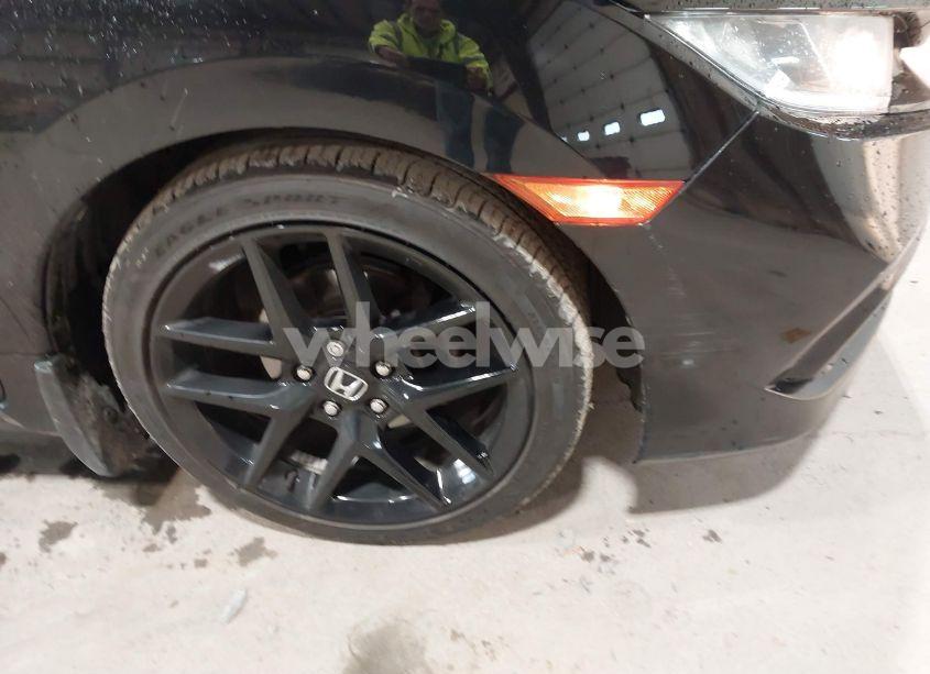 Photo 6 of 2019 Honda Civic SPORT (VIN 2HGFC2F89KH557466)