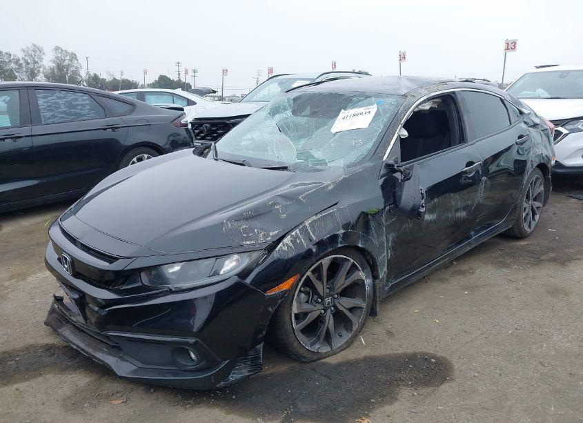 Photo 2 of 2019 Honda Civic SPORT (VIN 2HGFC2F89KH570377)