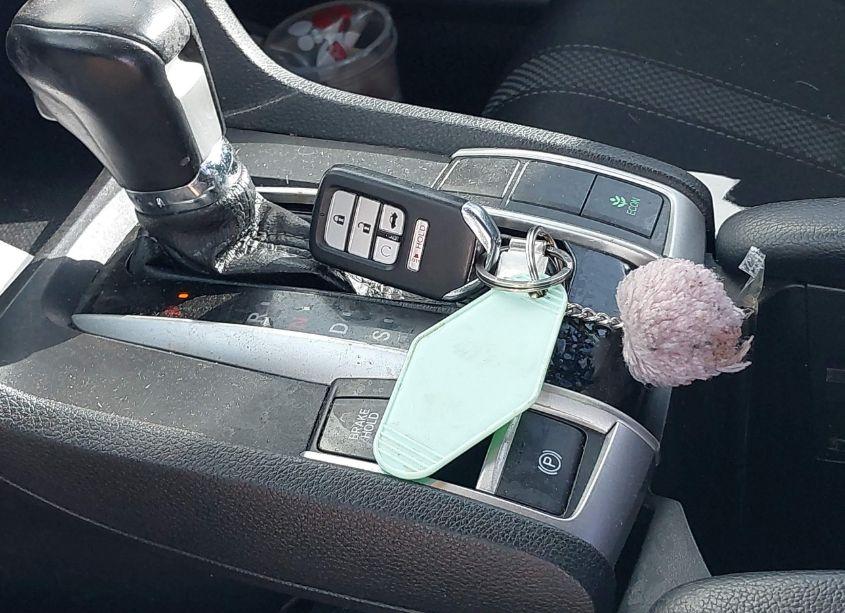 Photo 11 of 2019 Honda Civic SPORT (VIN 2HGFC2F89KH579175)