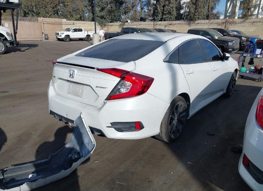 Photo 4 of 2019 Honda Civic SPORT (VIN 2HGFC2F89KH579175)