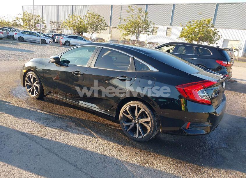 Photo 3 of 2019 Honda Civic SPORT (VIN 2HGFC2F89KH590564)