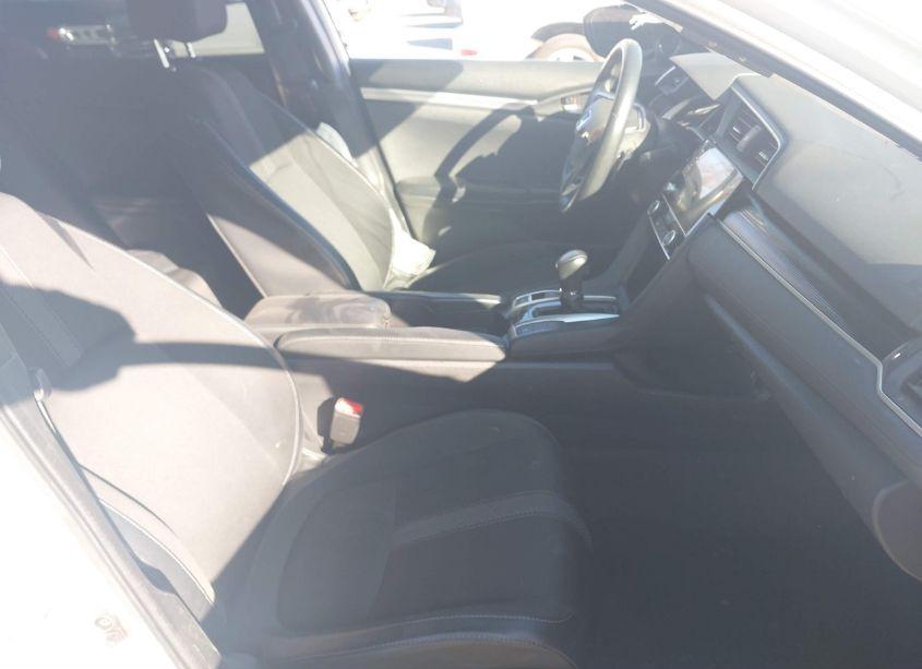 Photo 5 of 2020 Honda Civic SPORT (VIN 2HGFC2F89LH511203)