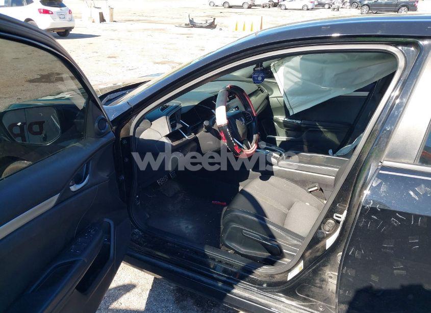 Photo 5 of 2020 Honda Civic SPORT (VIN 2HGFC2F89LH583437)