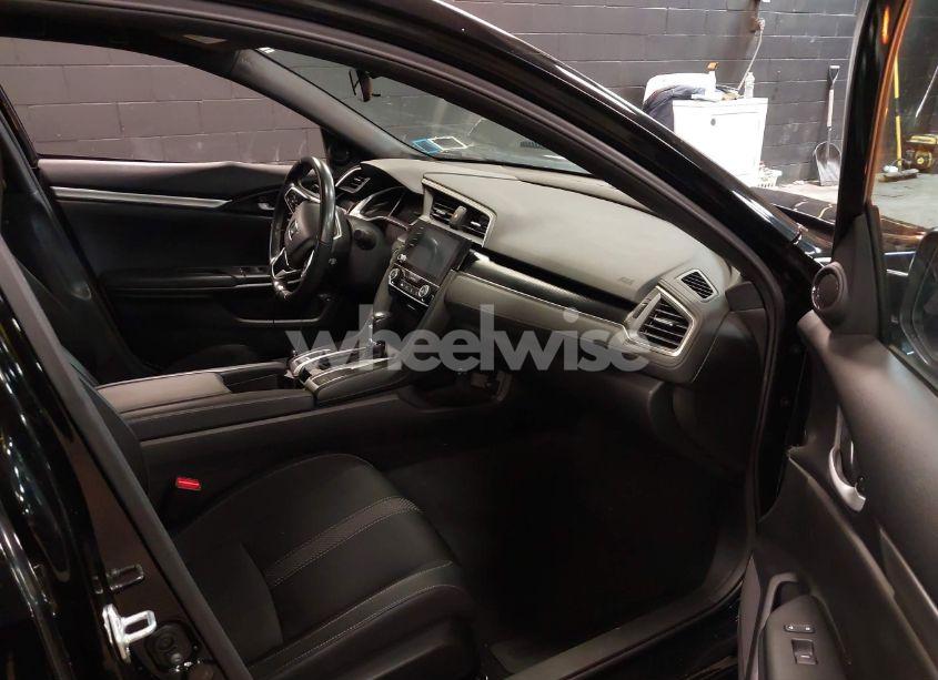 Photo 5 of 2021 Honda Civic SPORT (VIN 2HGFC2F89MH508139)