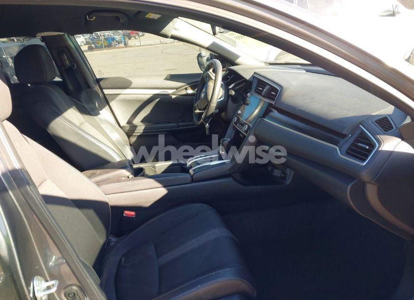 Photo 5 of 2021 Honda Civic SPORT (VIN 2HGFC2F89MH550570)