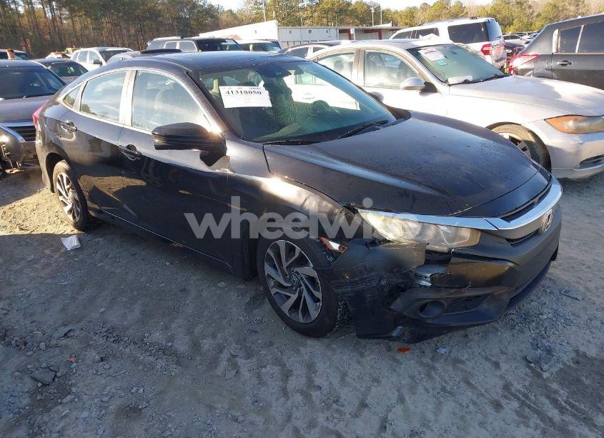 2016 Honda Civic EX (VIN 2HGFC2F8XGH531062) main photo