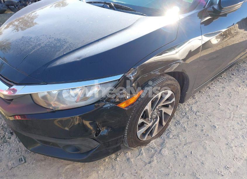 Photo 6 of 2016 Honda Civic EX (VIN 2HGFC2F8XGH531062)