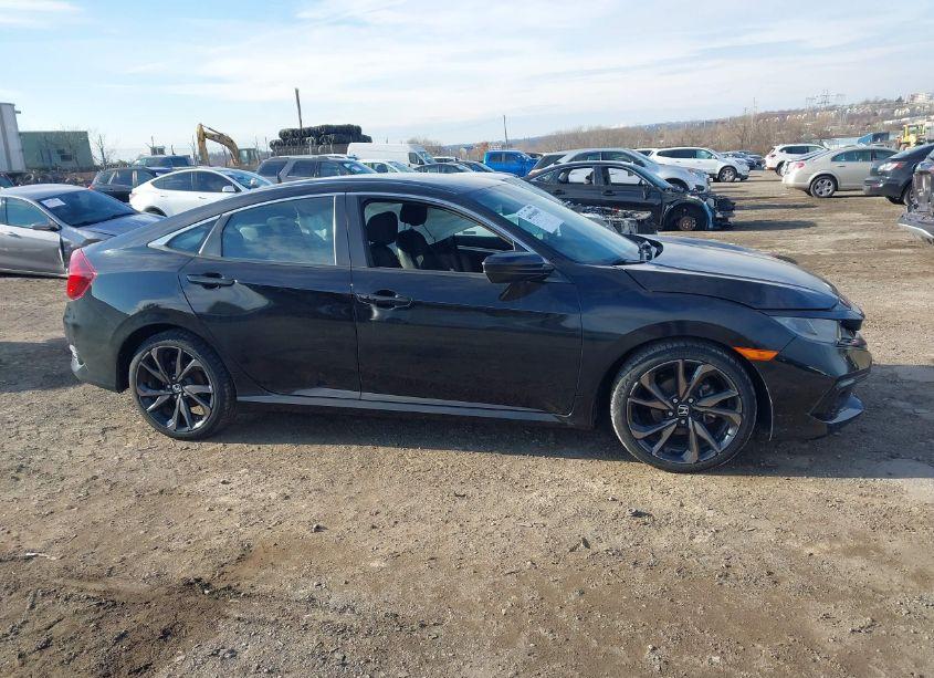 Photo 13 of 2019 Honda Civic SPORT (VIN 2HGFC2F8XKH506347)