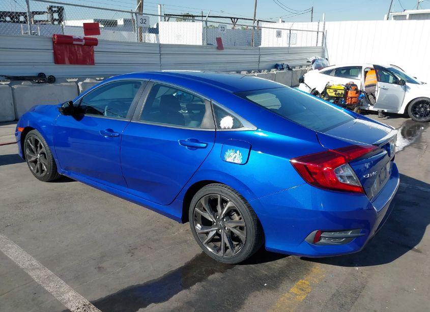 Photo 3 of 2019 Honda Civic SPORT (VIN 2HGFC2F8XKH531023)