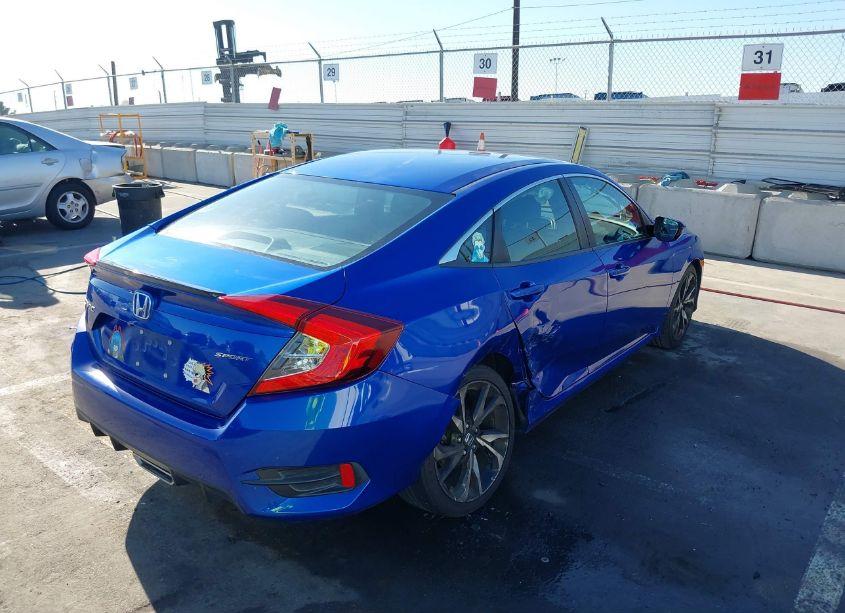 Photo 4 of 2019 Honda Civic SPORT (VIN 2HGFC2F8XKH531023)