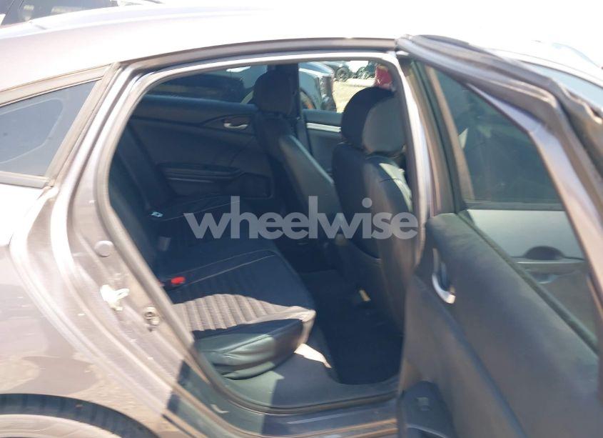 Photo 8 of 2019 Honda Civic SPORT (VIN 2HGFC2F8XKH554639)