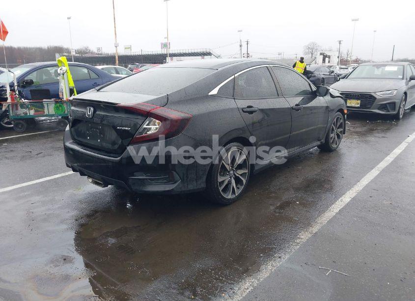 Photo 4 of 2019 Honda Civic SPORT (VIN 2HGFC2F8XKH590993)