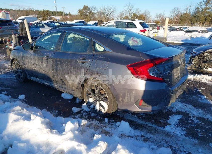 Photo 3 of 2019 Honda Civic SPORT (VIN 2HGFC2F8XKH595529)