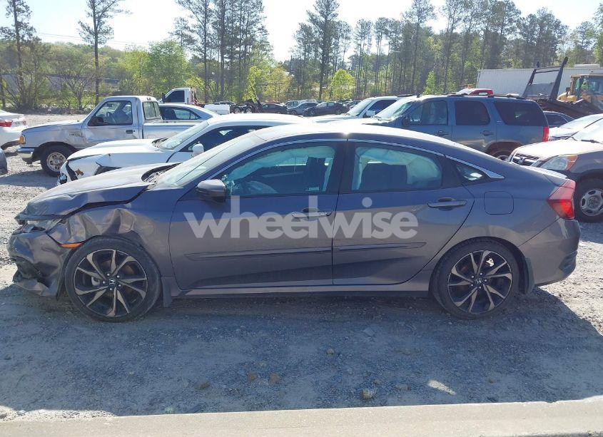 Photo 14 of 2019 Honda Civic SPORT (VIN 2HGFC2F8XKH598141)