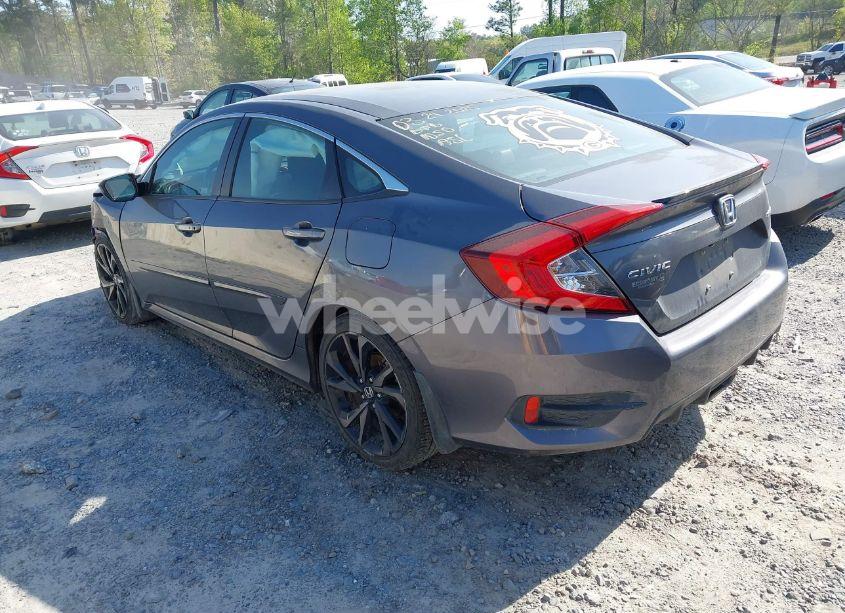Photo 3 of 2019 Honda Civic SPORT (VIN 2HGFC2F8XKH598141)