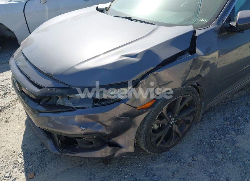 Photo 6 of 2019 Honda Civic SPORT (VIN 2HGFC2F8XKH598141)