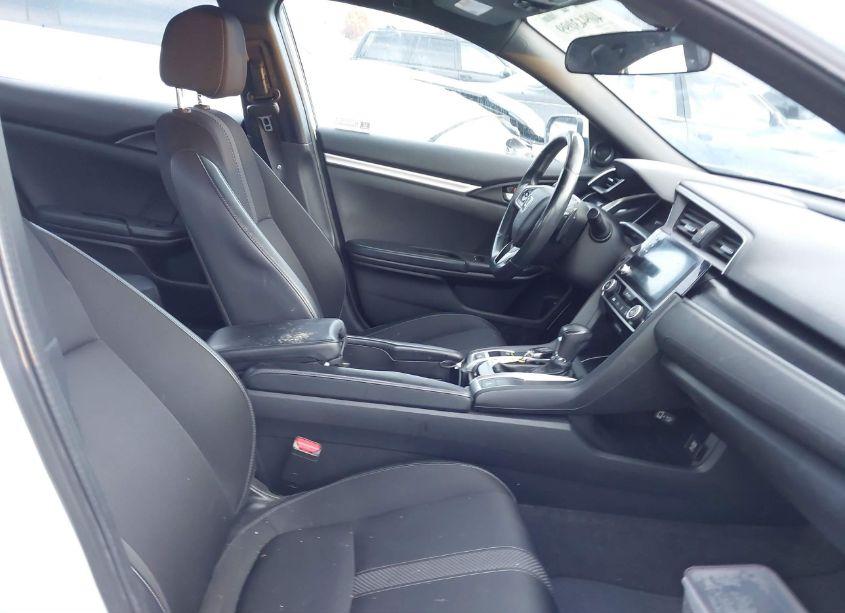Photo 5 of 2020 Honda Civic SPORT (VIN 2HGFC2F8XLH523165)