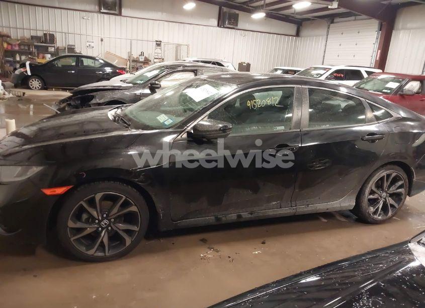 Photo 14 of 2020 Honda Civic SPORT (VIN 2HGFC2F8XLH525479)