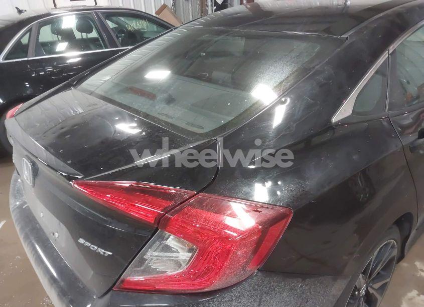 Photo 18 of 2020 Honda Civic SPORT (VIN 2HGFC2F8XLH525479)
