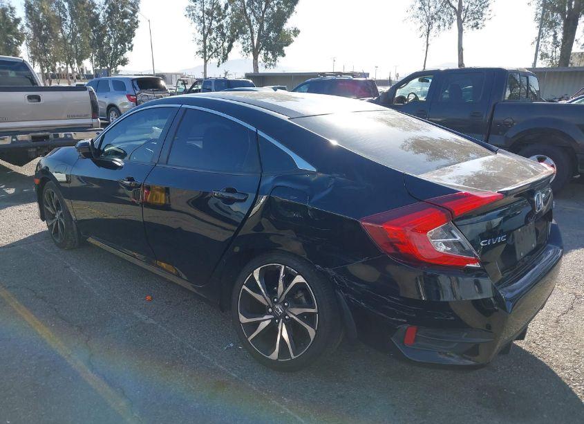 Photo 3 of 2020 Honda Civic SPORT (VIN 2HGFC2F8XLH535106)
