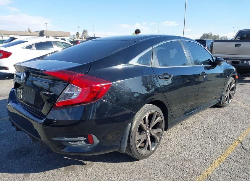 Photo 4 of 2020 Honda Civic SPORT (VIN 2HGFC2F8XLH535106)