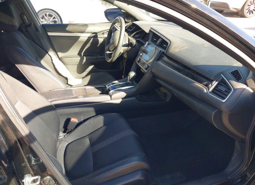 Photo 5 of 2020 Honda Civic SPORT (VIN 2HGFC2F8XLH535106)
