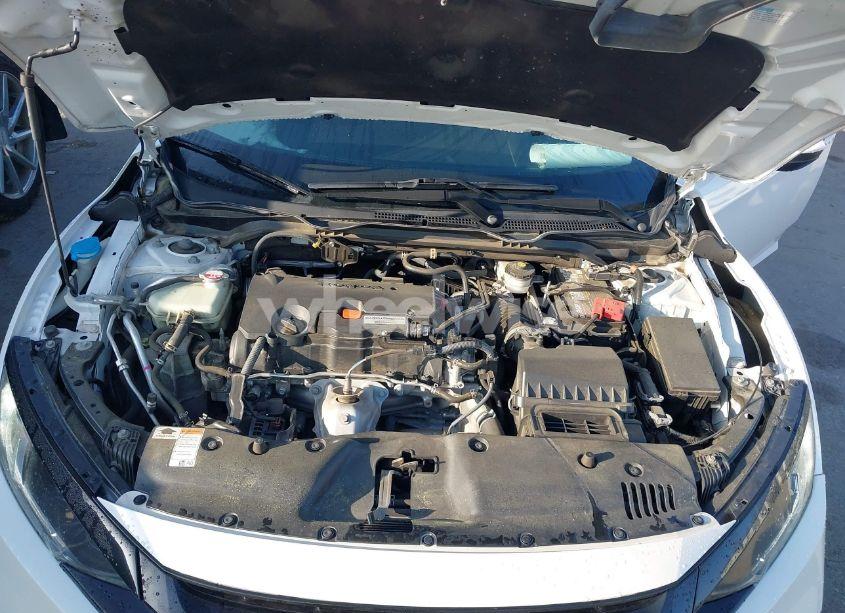 Photo 10 of 2020 Honda Civic SPORT (VIN 2HGFC2F8XLH584256)