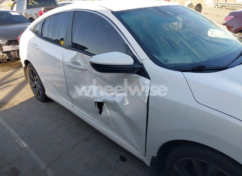 Photo 6 of 2020 Honda Civic SPORT (VIN 2HGFC2F8XLH584256)