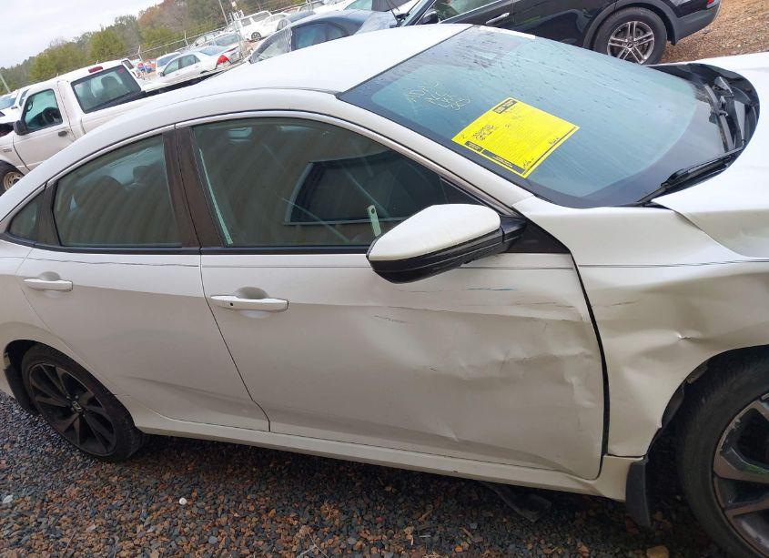 Photo 13 of 2021 Honda Civic SPORT (VIN 2HGFC2F8XMH541506)