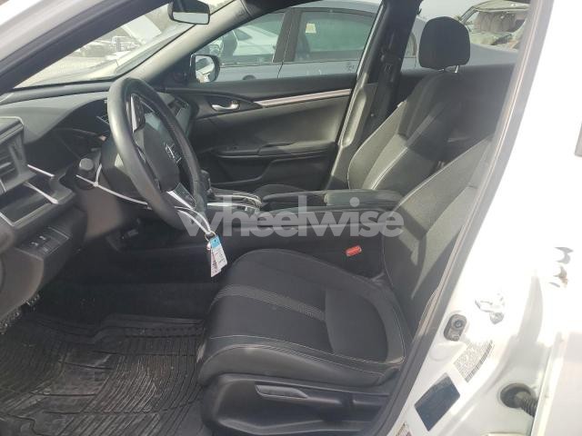 Photo 5 of 2021 HONDA CIVIC SPORT (VIN 2HGFC2F8XMH553011)