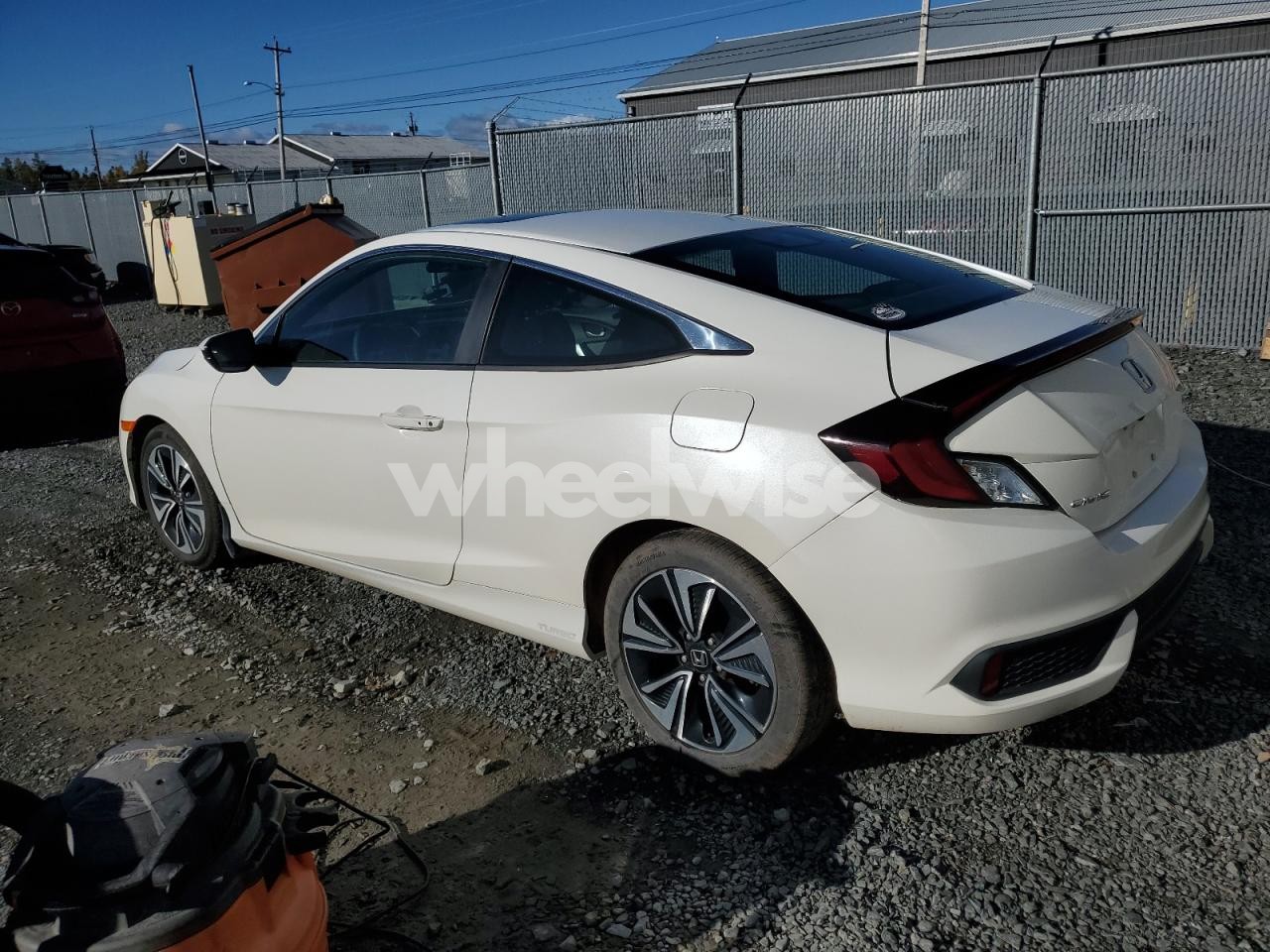 Photo 2 of 2018 HONDA CIVIC EX (VIN 2HGFC3A36JH450164)