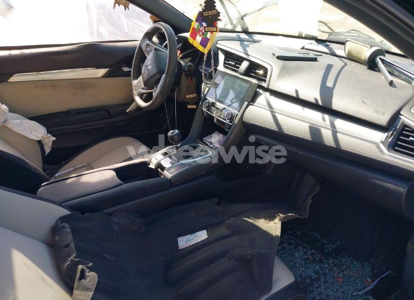 Photo 5 of 2017 Honda Civic EX-T (VIN 2HGFC3A3XHH361255)