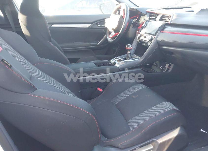 Photo 5 of 2018 Honda Civic SI (VIN 2HGFC3A51JH750485)