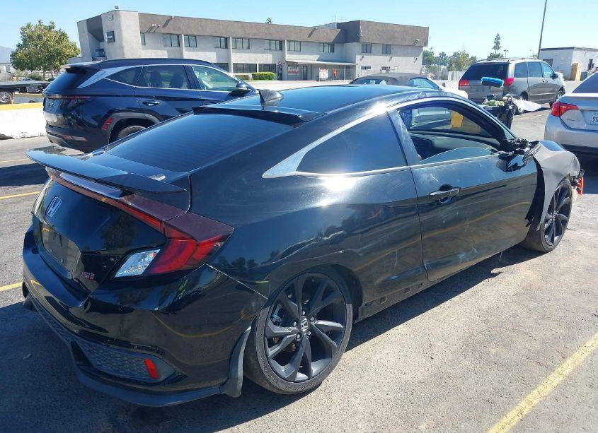 Photo 4 of 2018 Honda Civic SI (VIN 2HGFC3A52JH753640)
