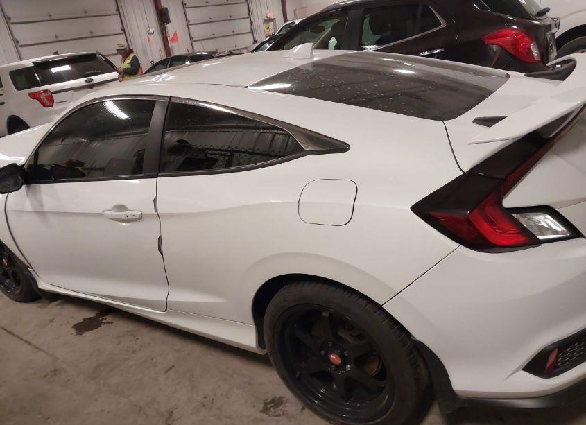 Photo 13 of 2017 Honda Civic SI (VIN 2HGFC3A5XHH754349)