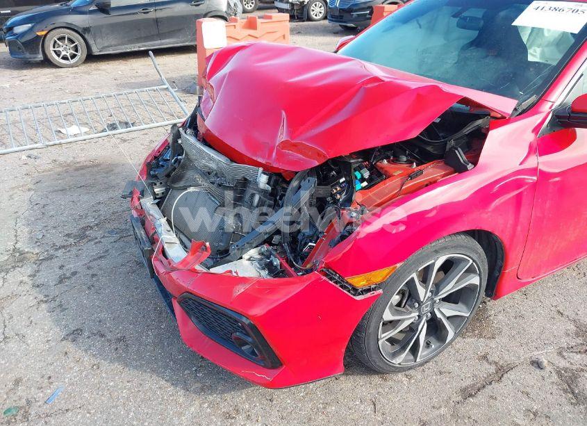 Photo 18 of 2018 Honda Civic SI (VIN 2HGFC3A5XJH750274)