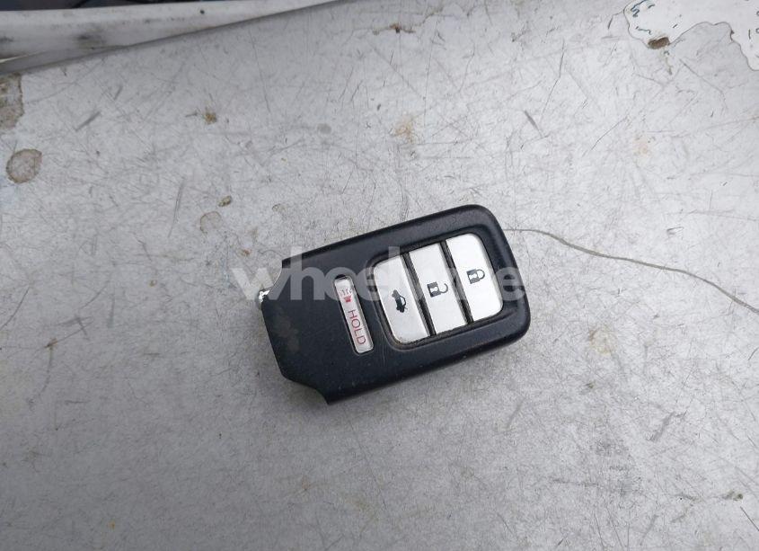 Photo 11 of 2018 Honda Civic SI (VIN 2HGFC3A5XJH758116)